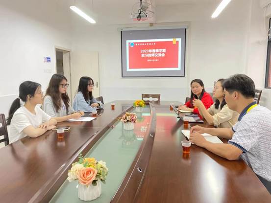 966ff6670345a4d2813a68d75274318